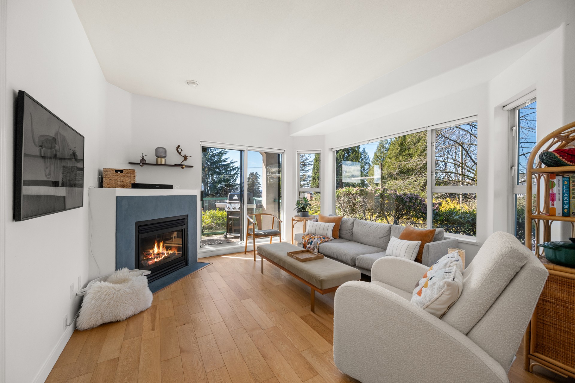 #103 – 177 W. 5th Street